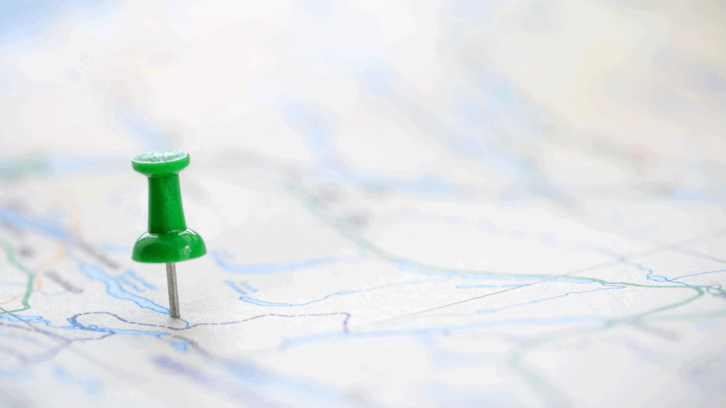 Karta med kartnål